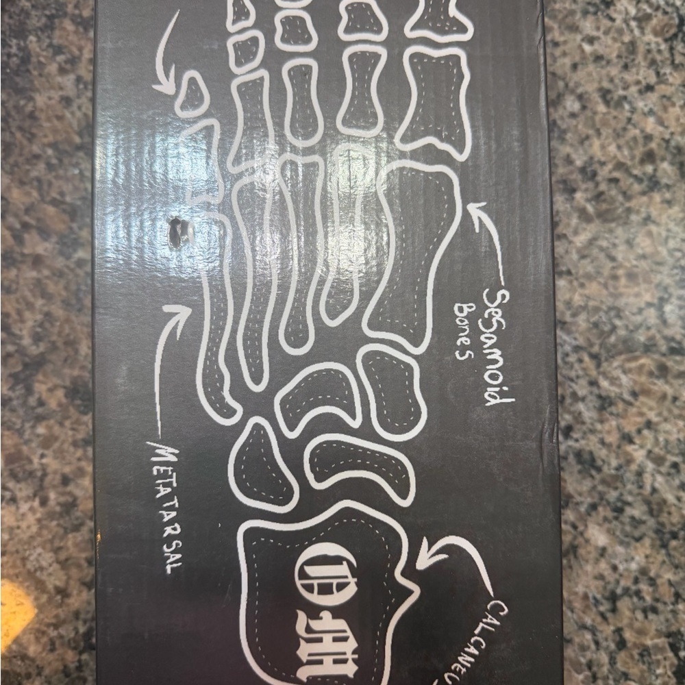 Skeleton Flame Slides - image 4